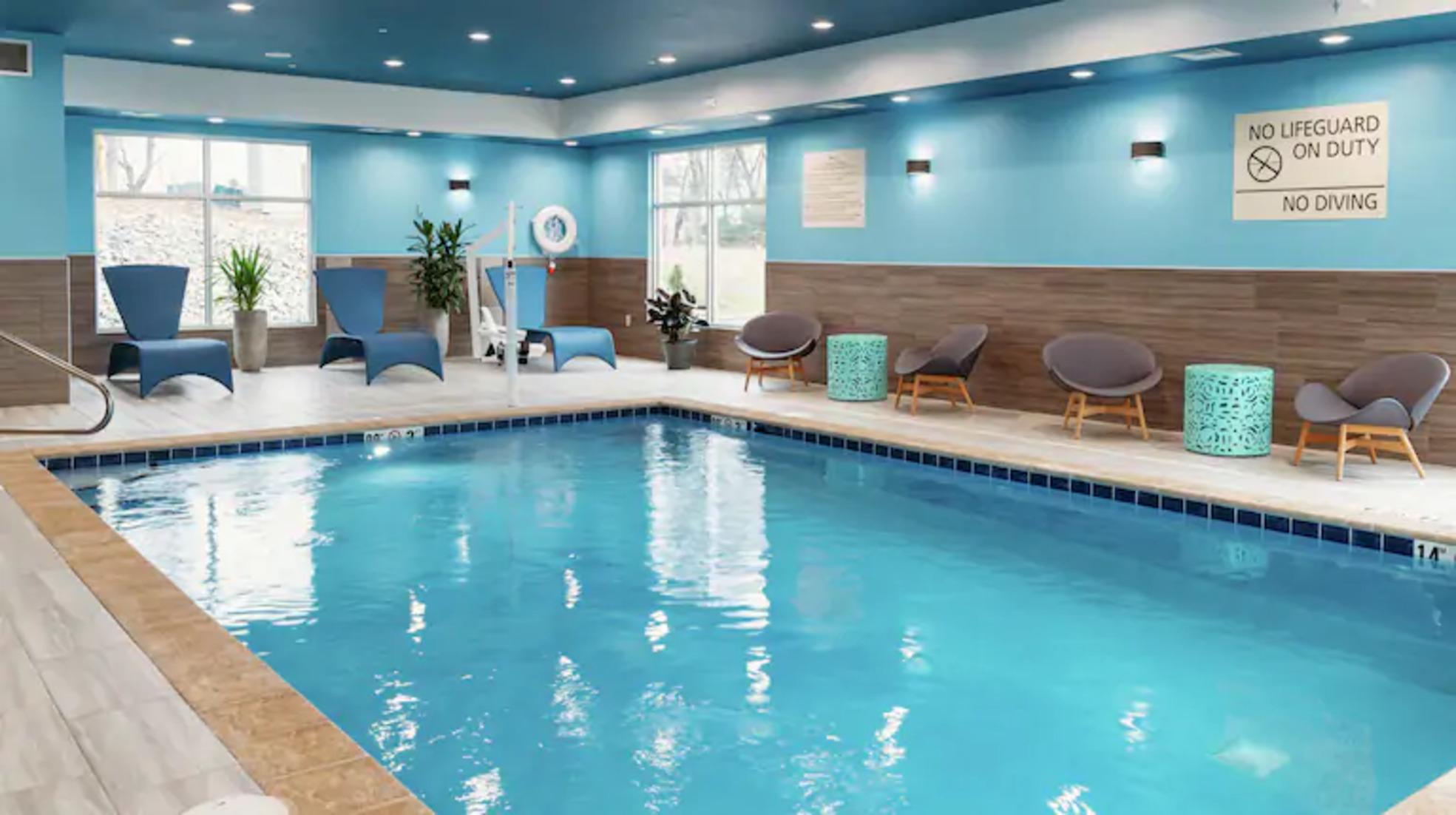 Hampton Inn & Suites Keene Buitenkant foto