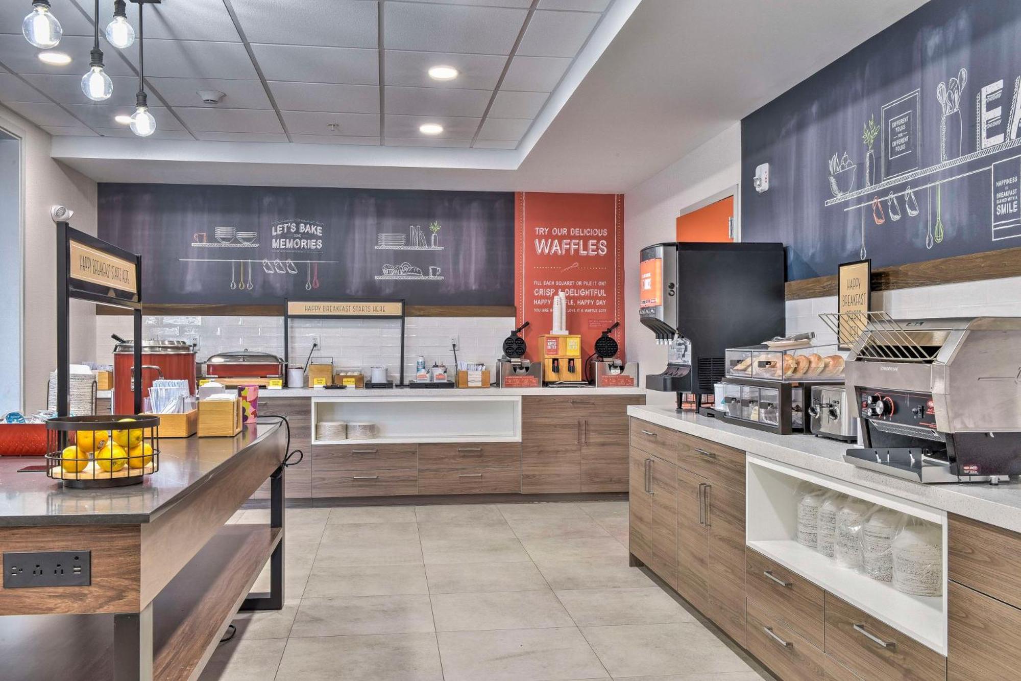 Hampton Inn & Suites Keene Buitenkant foto